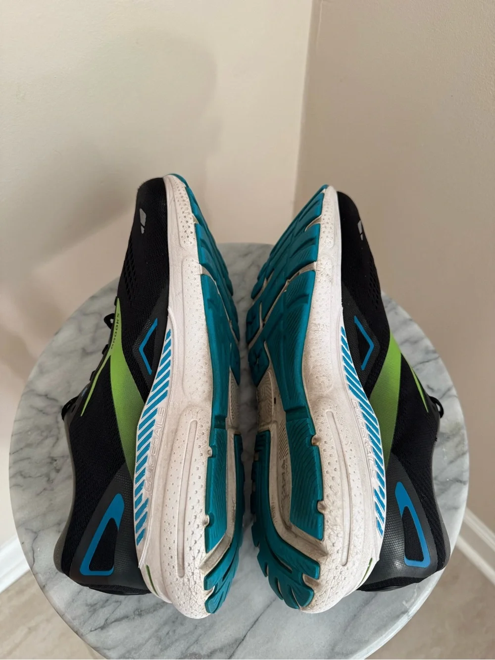 Brooks Adrenaline GTS 23 Men’s Size 10.5 2E Wide Black Running Shoes 1103912E006